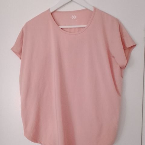 Lyserosa t-skjorte/topp fra Lager 157, str XL
