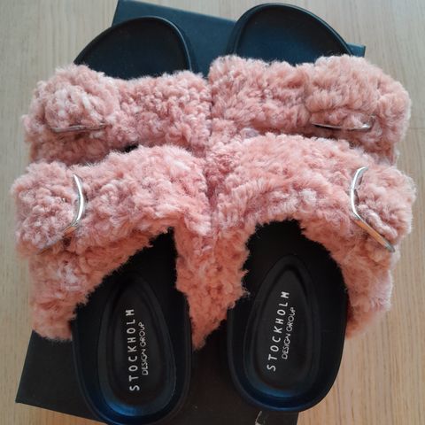 sandals / brand new/40