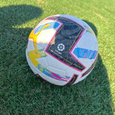 Fotball. Balon ofical De laliga Temporada 2022-2023