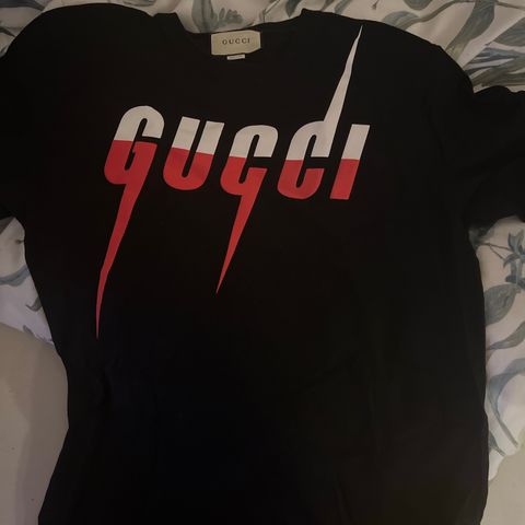 Gucci t-skjorte