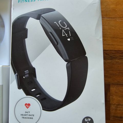 Slank og nett smartklokke, Fitbit Inspire HR