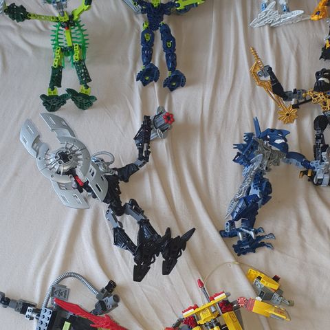 Lego bionicle