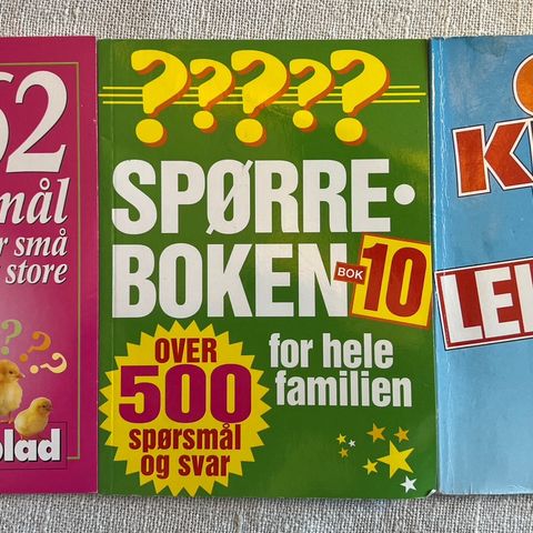 spørre hefter/ kryssord hefte.