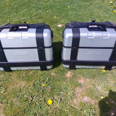 Givi trekker sideveske / toppboks 46 ltr