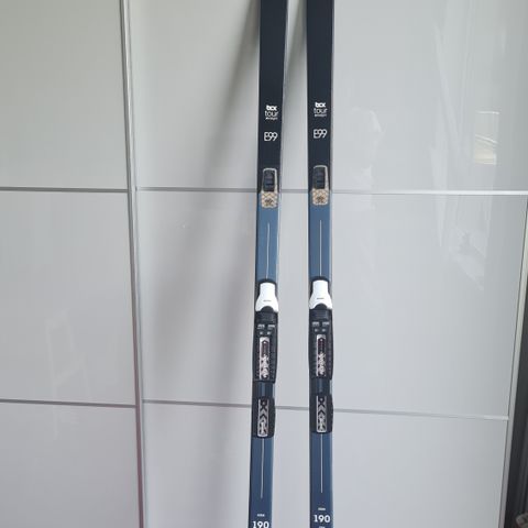 Fischer E99 Easy skin xtralite, fjellski m/stålkant, ubrukte