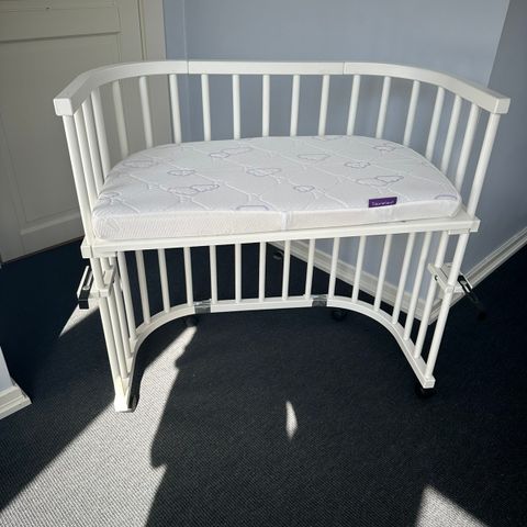 Bed side crib