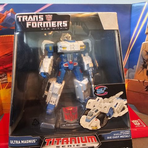 Transformers Titanium Series War Within Ultra Magnus