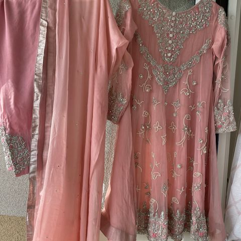Vakker Pakistansk kjole