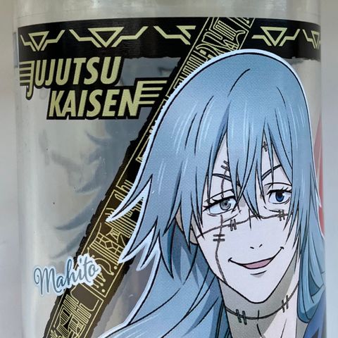 Jujutsu kaisen glass med lokk.