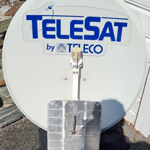 PARABOLANTENNE TELECO TELESAT DVB S2 HELAUTOMATISK