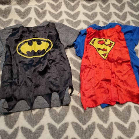 Superman og batman T-skjorte med kappe