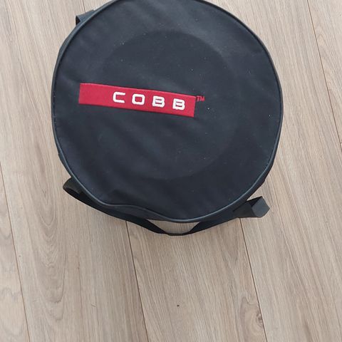 Cobb grill med panne 700,-