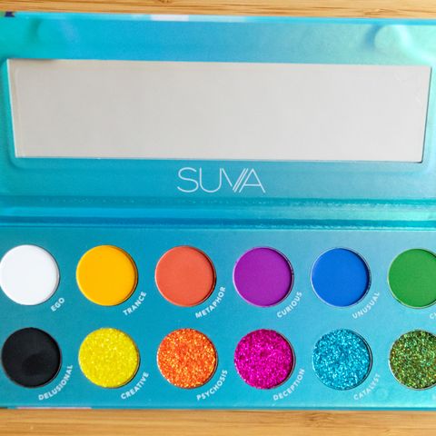 SUVA Beauty - Magic + Ecstasy - Øyeskygge palette