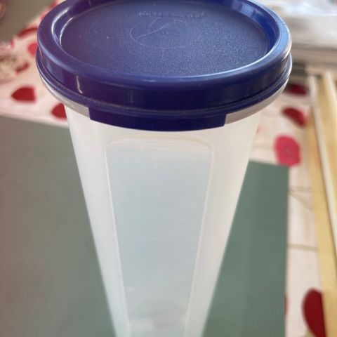 Tupperware og div. kjøkkenutstyr