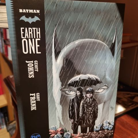 Earth One Batman volume 1 og 2