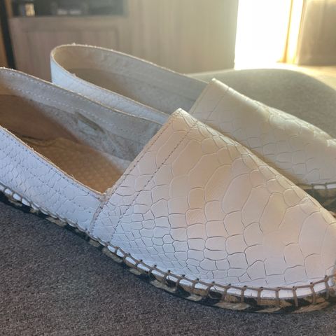 Skinn espadrillos str 38