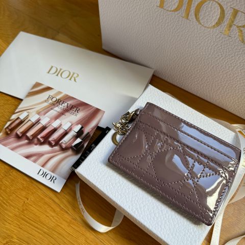 Lady Dior card holder, patent cannage calfskin