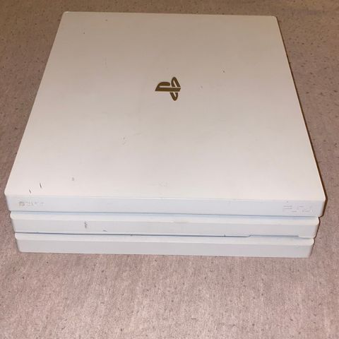 PS4 PRO