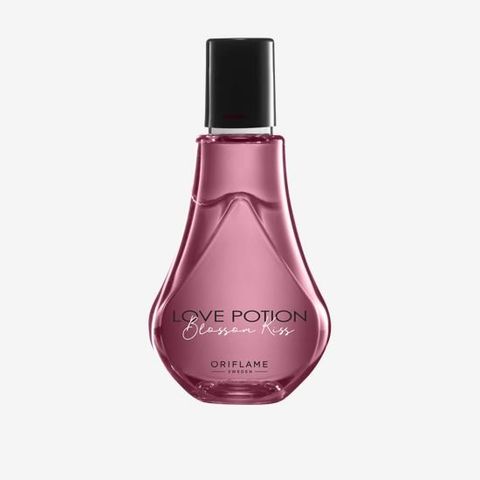 Love Potion Blossom Kiss Fragrance Mist UBRUKT.