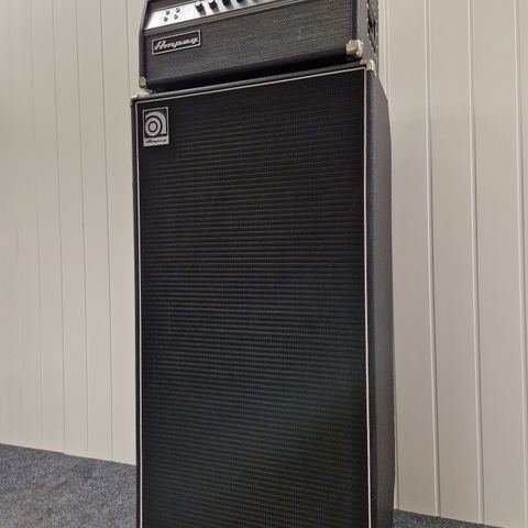 Ampeg SVT-VR 300w  + 8x10  SVT 810E