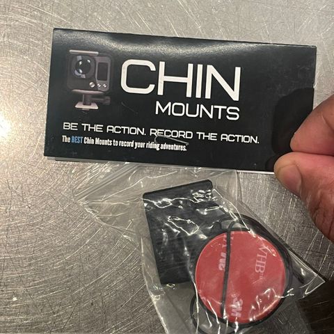 Chin mount