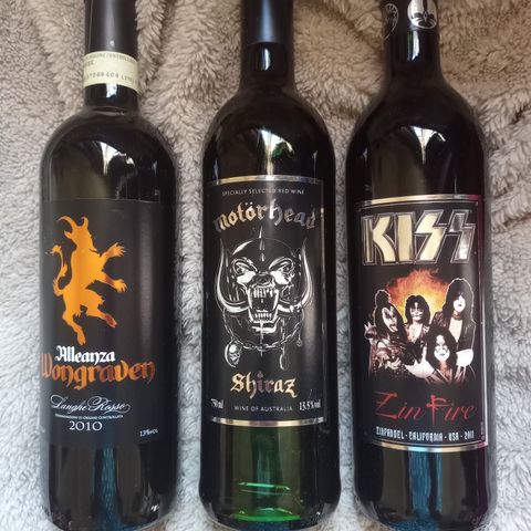 Motörhead, Wongraven & Kizz Vinflasker & AC/DC Beer!