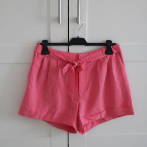 Ubrukte H&M shorts i rosa, modal