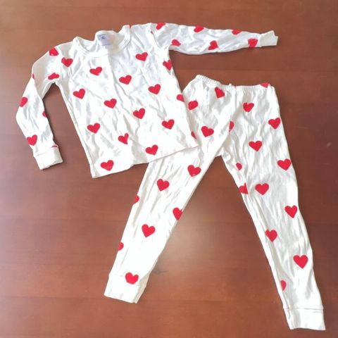 Petit Bateau pyjamas med hjerter str 104