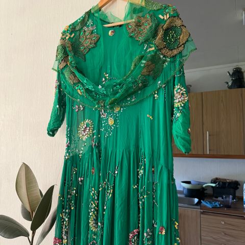 Kurdisk Kjole / Kurdisk klær