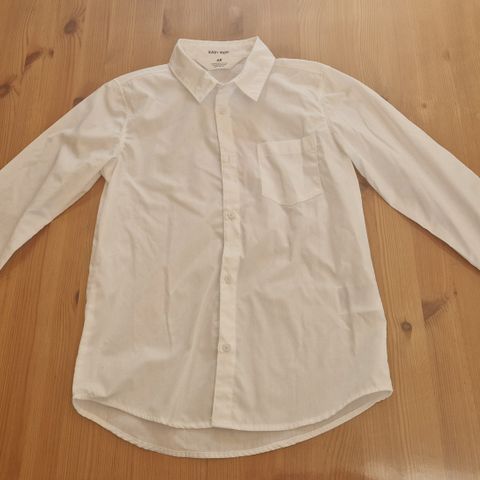 Hvit penskjorte fra H&M str 134 Easy Iron