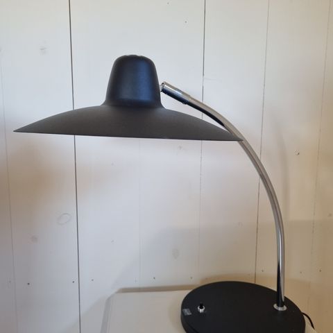 Skrivebordslampe