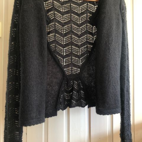 Noa Noa cardigan strikkejakke / kofte passer str XS/S tils 400