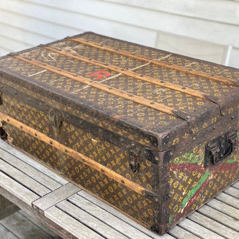 Louis Vuitton trunk vintage