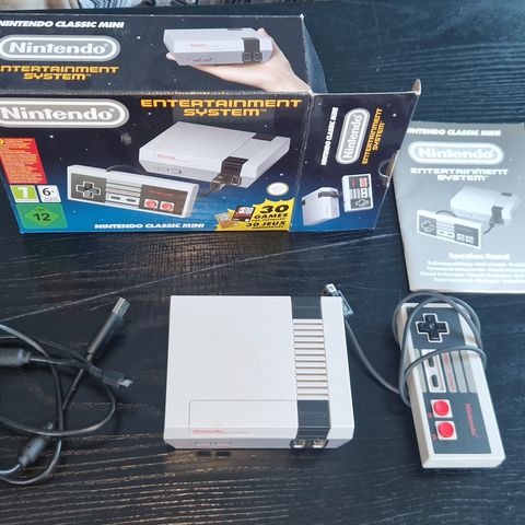 Nintendo nes mini classic. mange spill -Mega man, mario, zelda, Castlevania osv