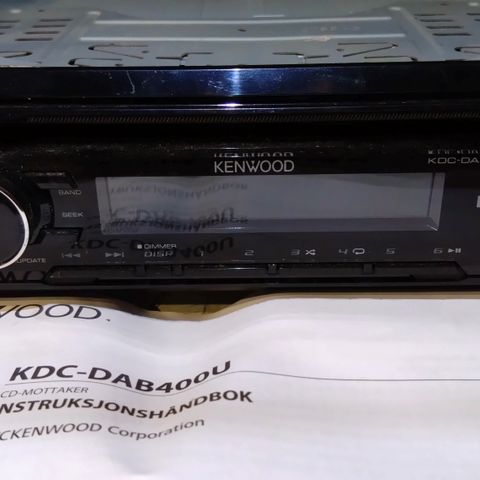 Kenwood DAB bilstereo med CD-spiller