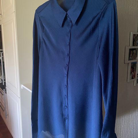 Mellomblå enkel bluse,Mango,38