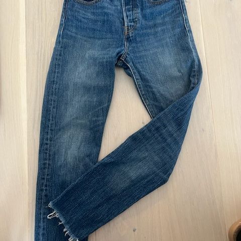 Levis w25 l30