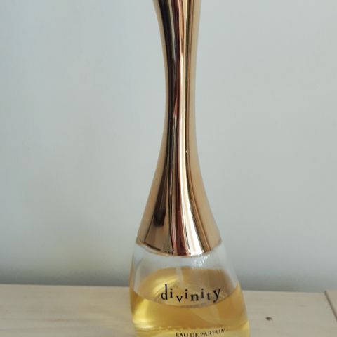 Divinity Eau de parfume