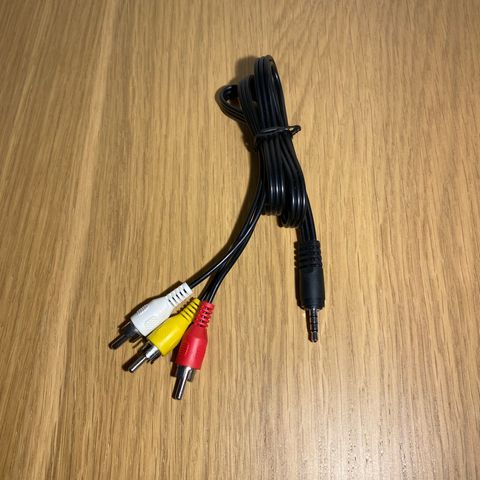 RCA til AUX (3.5mm) kabel