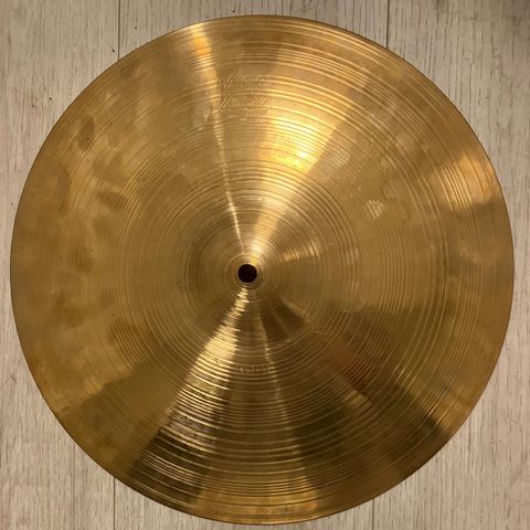 Paiste 2002 hihat