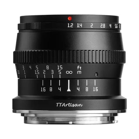 TTArtisan 50mm f/1.2 RF-mount. APS-C