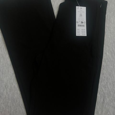 GinaTricot kick flare trousers