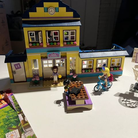 Lego friends 41005 - Heartlake High