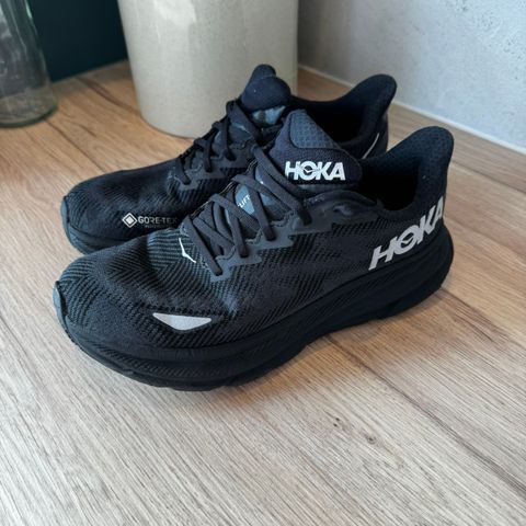 HOKA Clifton 9 GTX