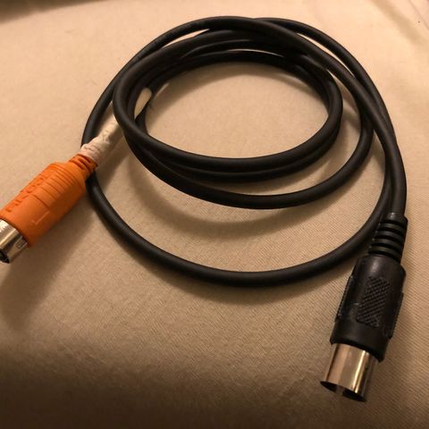 Retrokits RK-002 Smart MIDI Cable