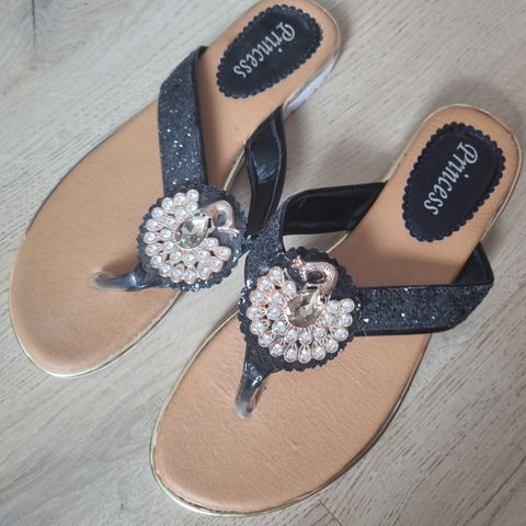 Princess sandals Str. 38