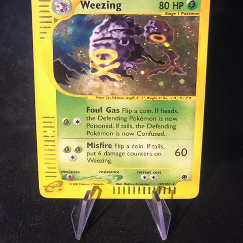 Pokemonkort Weezing Holo med Swirl #32 Expedition