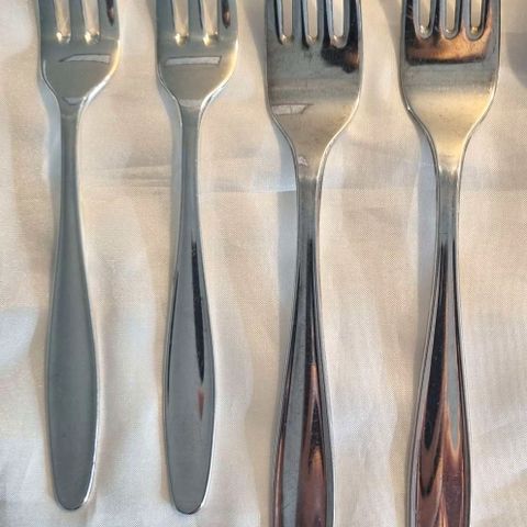 Veldig vakker 830 sølv gafler fra David Andersen