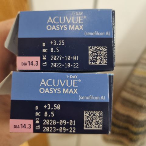 Acuvue oasys max linser +3.5 og + 3.25 bc8.5 dia 14.3