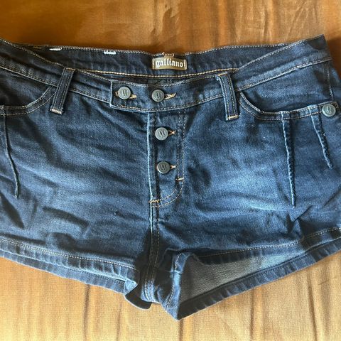 Galliano vintage denim shorts str. W29